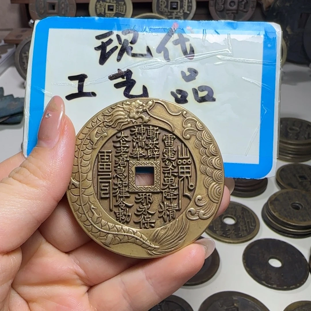 铜铜现代工艺品工厂直销