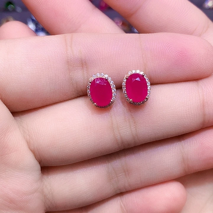 银S925镶嵌红宝石耳饰