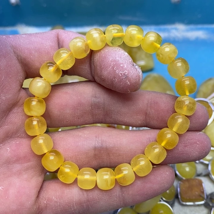 蜜蜡裸石未镶嵌手串