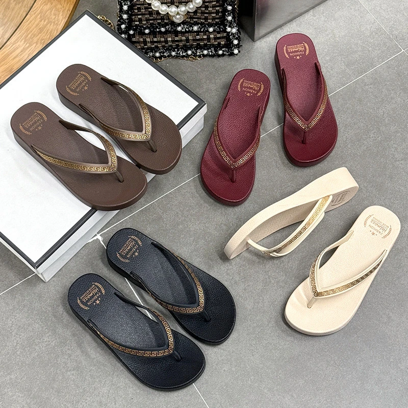 人字拖纯色简约风坡跟沙滩情侣防滑平跟夏季网红人字人字拖鞋女