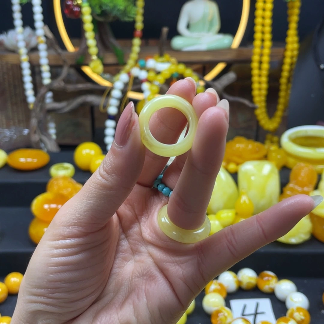巍***巍百花蜜款跑环小号一枚