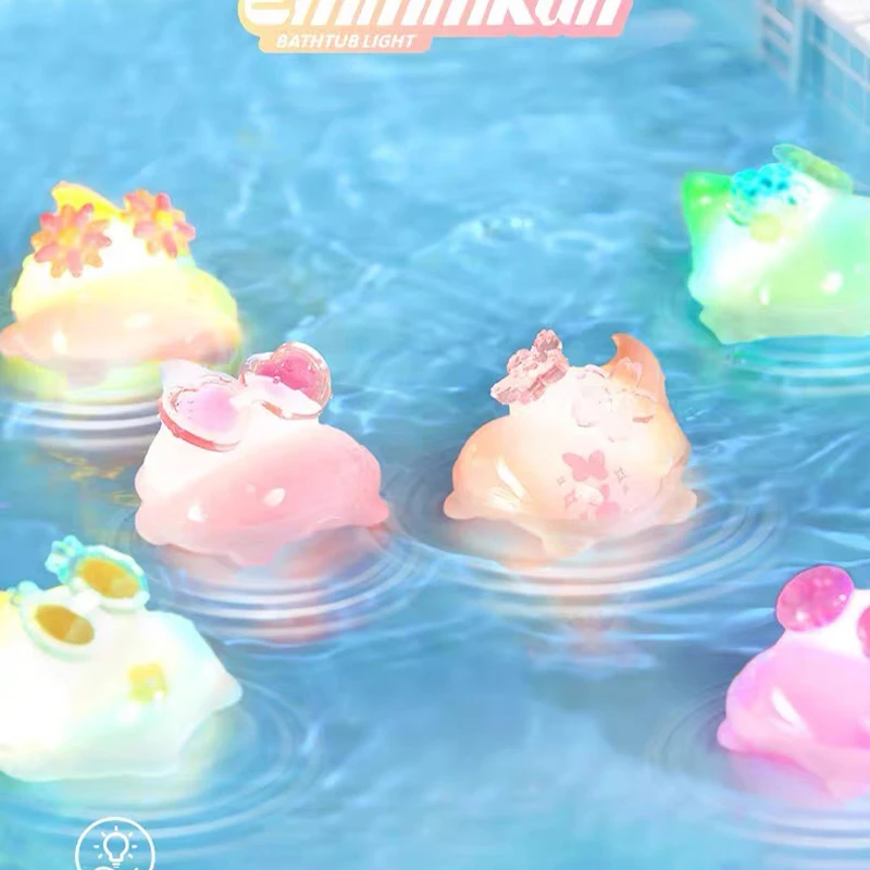 Emmmkun泡泡水中即亮灯系列盲盒夜灯可爱礼物潮玩夏天玩具