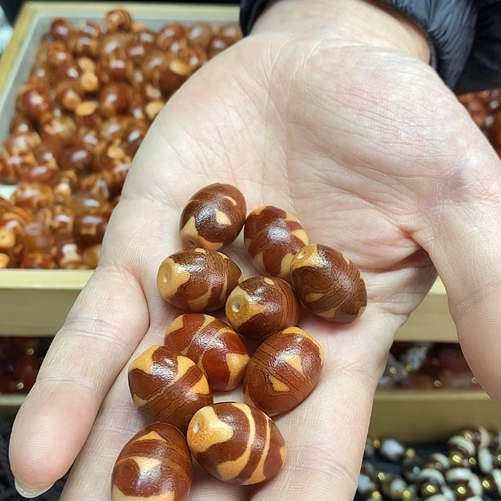 玛瑙/玉髓未镶嵌颈饰39多样性发其一