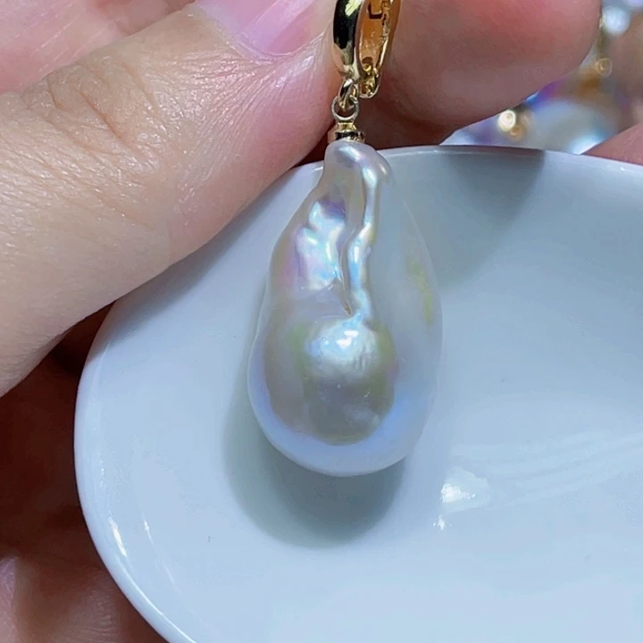 颈饰未镶嵌淡水珍珠