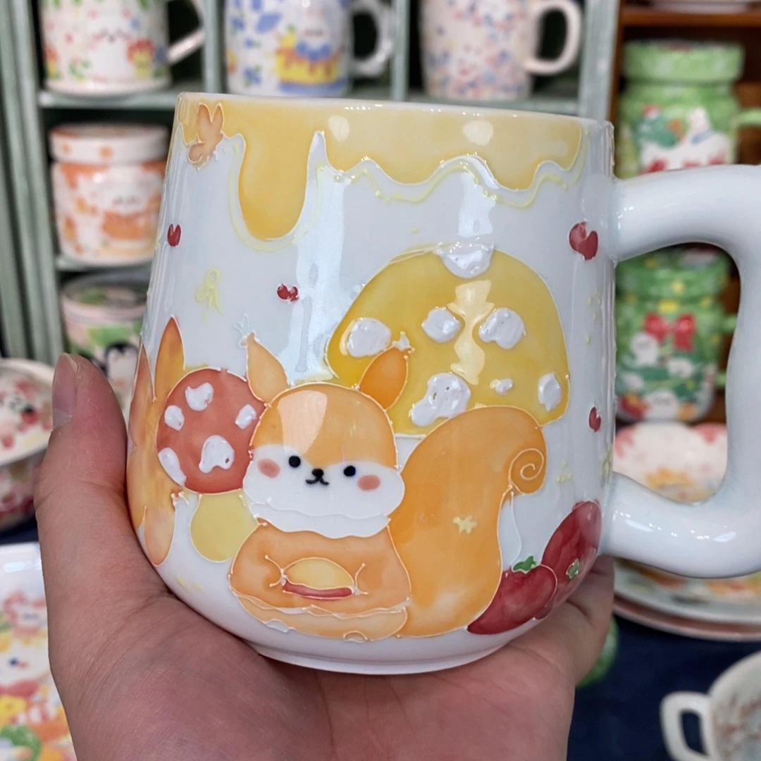 瓷片松鼠马克杯微瑕