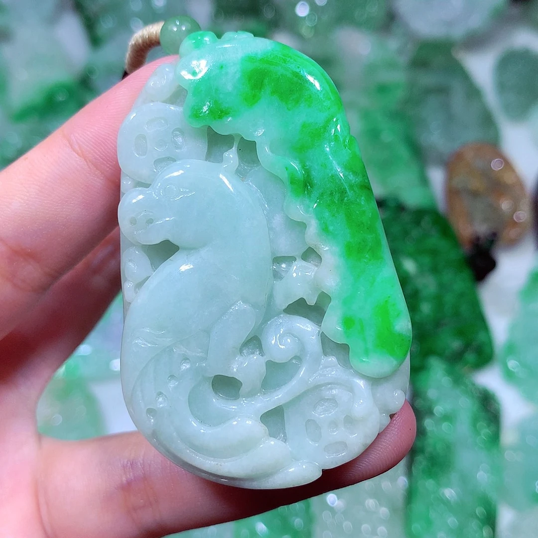 翡翠未镶嵌吊坠(不含链)
