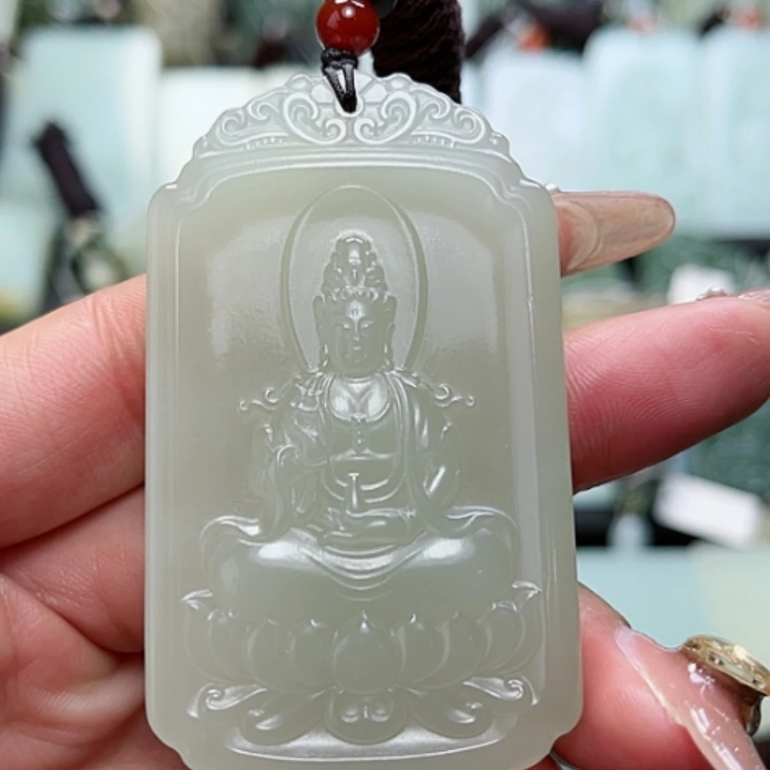 【闪购商品】和田玉（糖玉）颈饰未镶嵌陈*