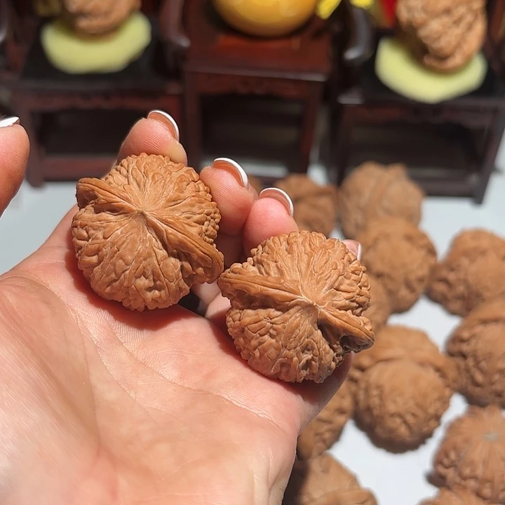 *****大叶紫檀（黑酸枝木类）文玩核桃磨盘一对精品