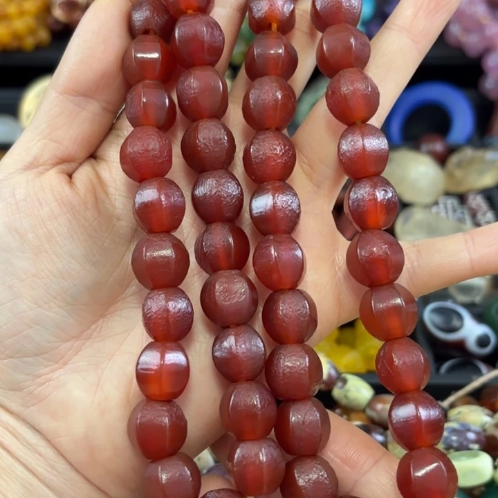枫****玛瑙/玉髓未镶嵌颈饰