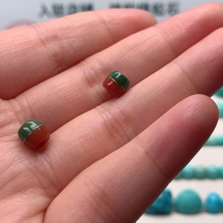 南红玛瑙配饰未镶嵌老****常