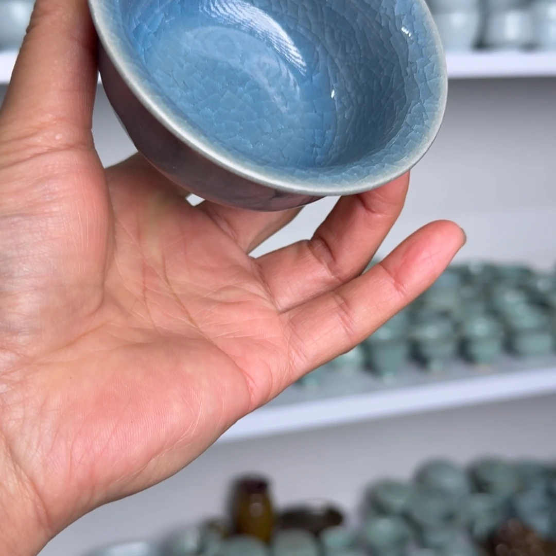 及***主陶摆件汝瓷天蓝压手杯