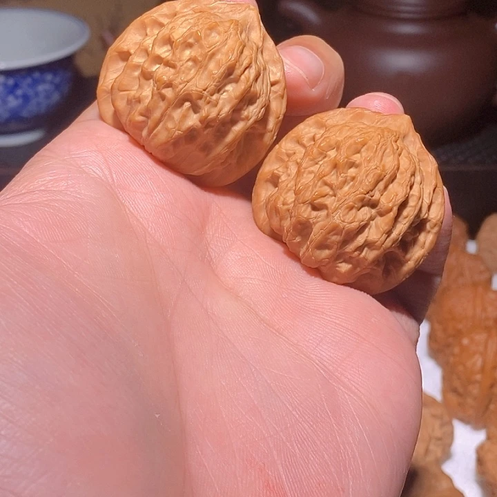 文玩核桃手把件崔凯