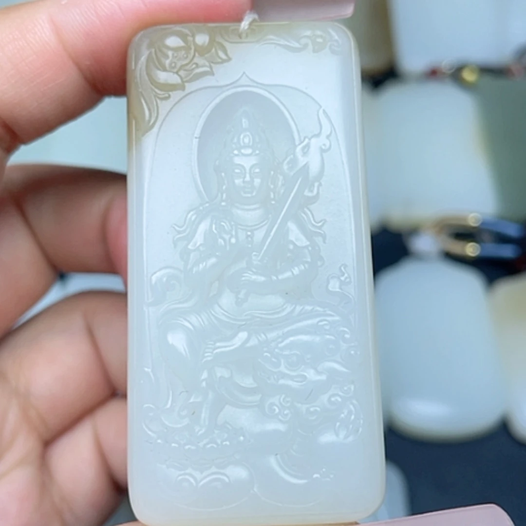 【闪购商品】颈饰未镶嵌和田玉