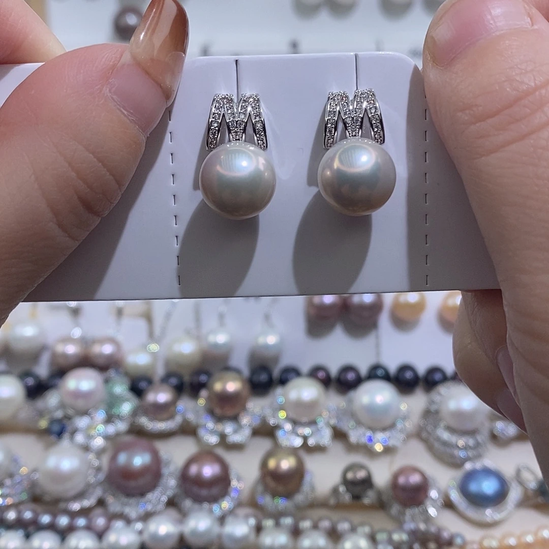 未镶嵌淡水珍珠耳饰w11.3