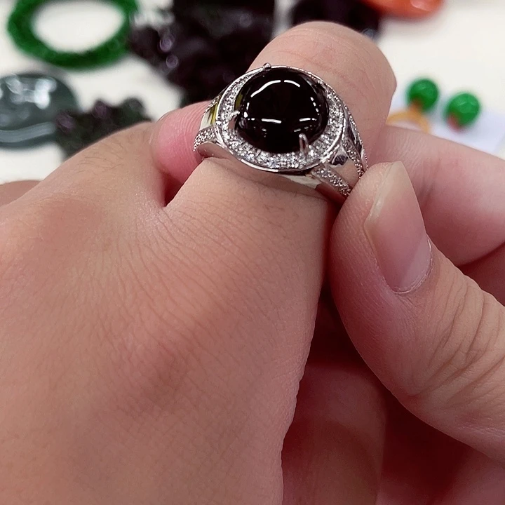 翡翠未镶嵌颈饰先鉴后发一物一证