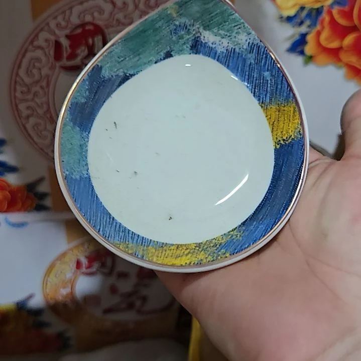 瓷片微瑕味碟4寸8个66666666666