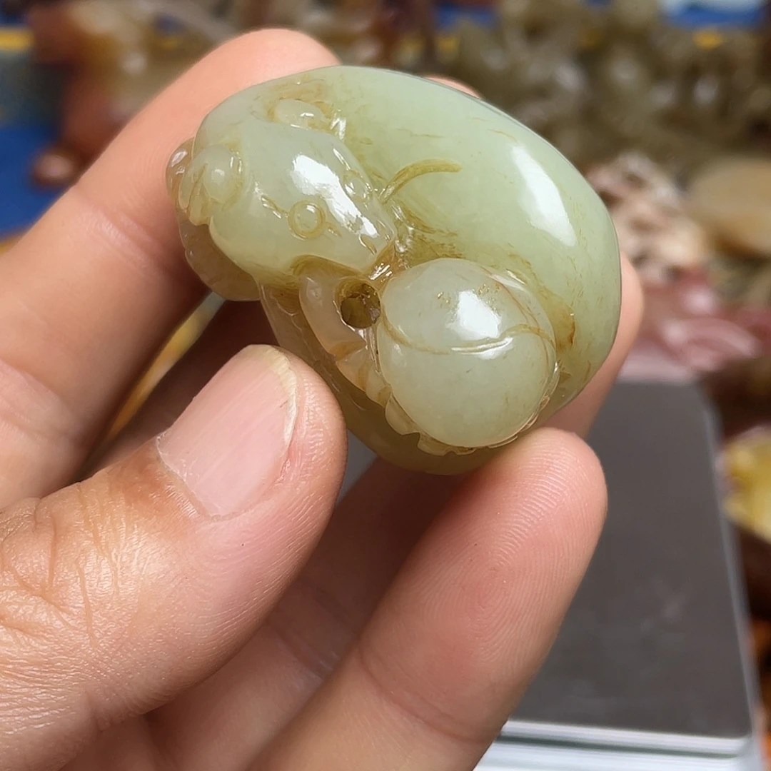 王***来和田玉未镶嵌挂件