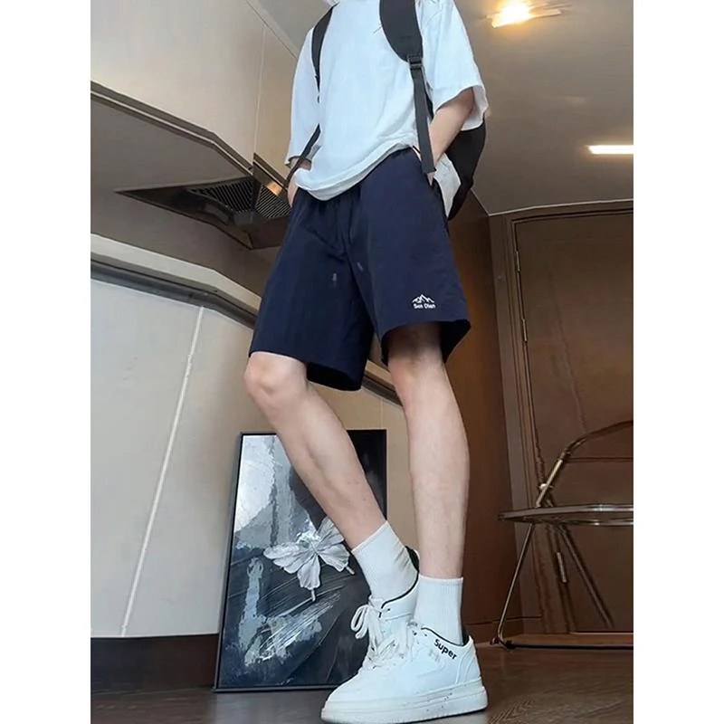 藏青色尼龙短裤男款夏季外穿美式篮球运动裤子速干冰丝休闲五分裤