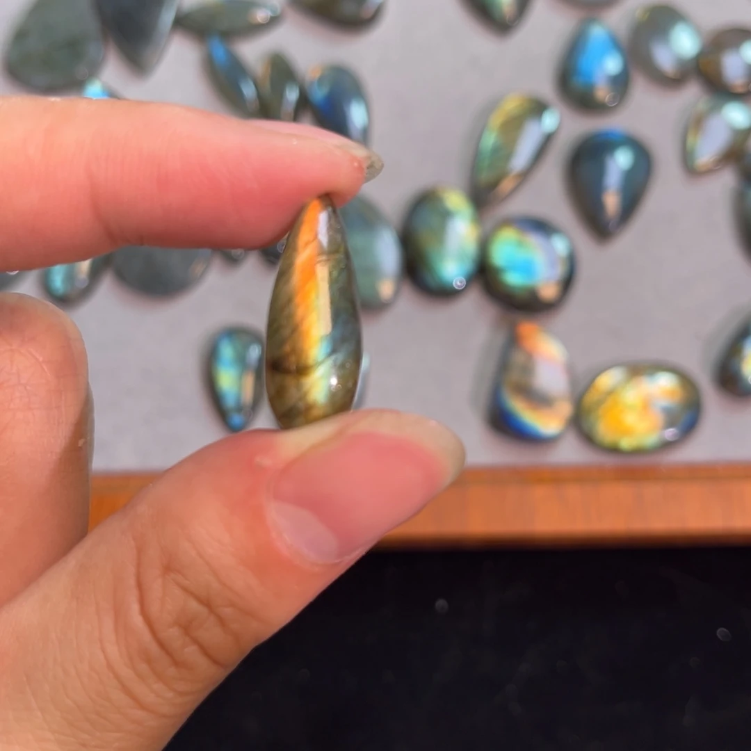 发晶吊坠未镶嵌思*