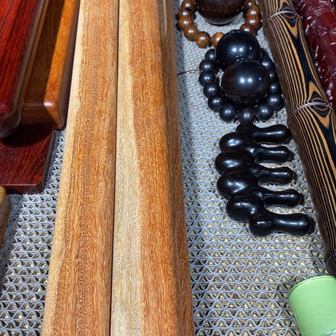 天***人非洲紫檀（红花梨）瑕疵