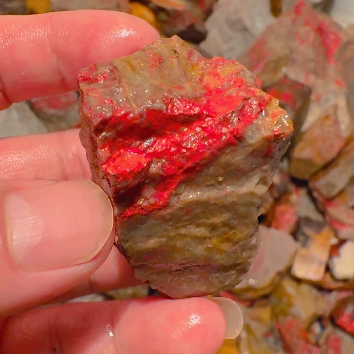 昌化鸡血石昌化鸡血石