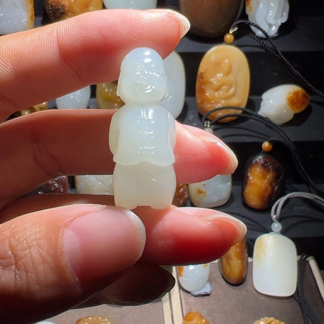 和田玉玉牌未镶嵌人***土