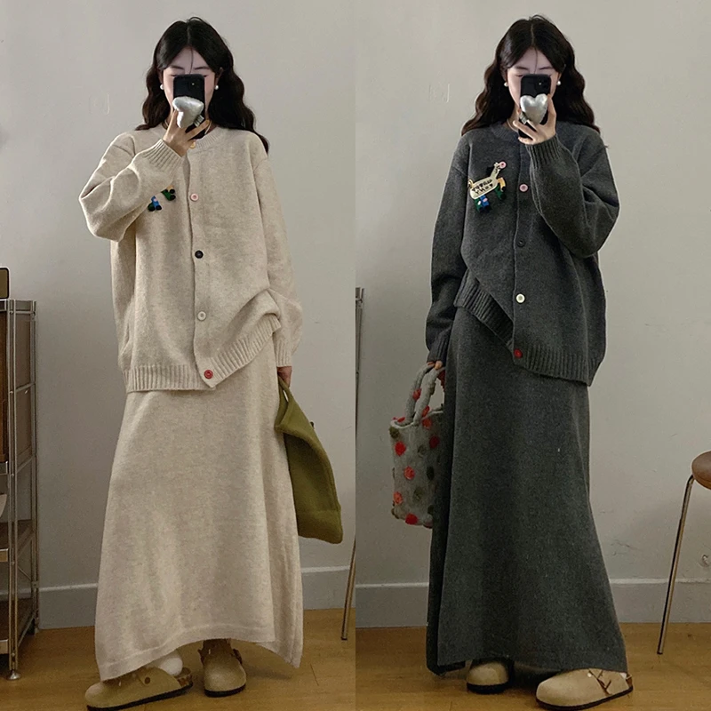 大码胖mm秋冬慵懒风卡通小马针织开衫毛衣圆领休闲减龄半身裙套装