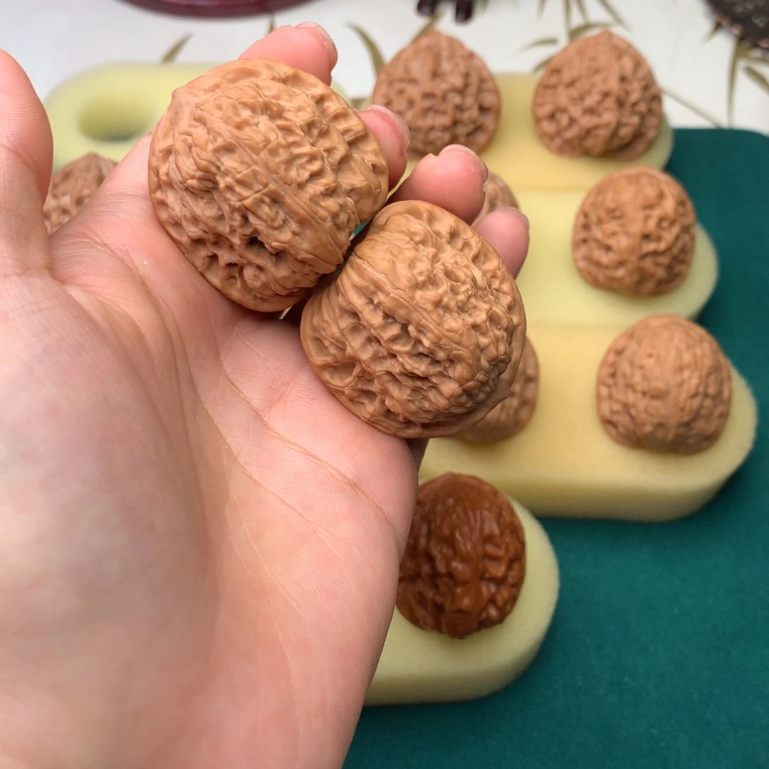 文玩核桃把件N**简核桃