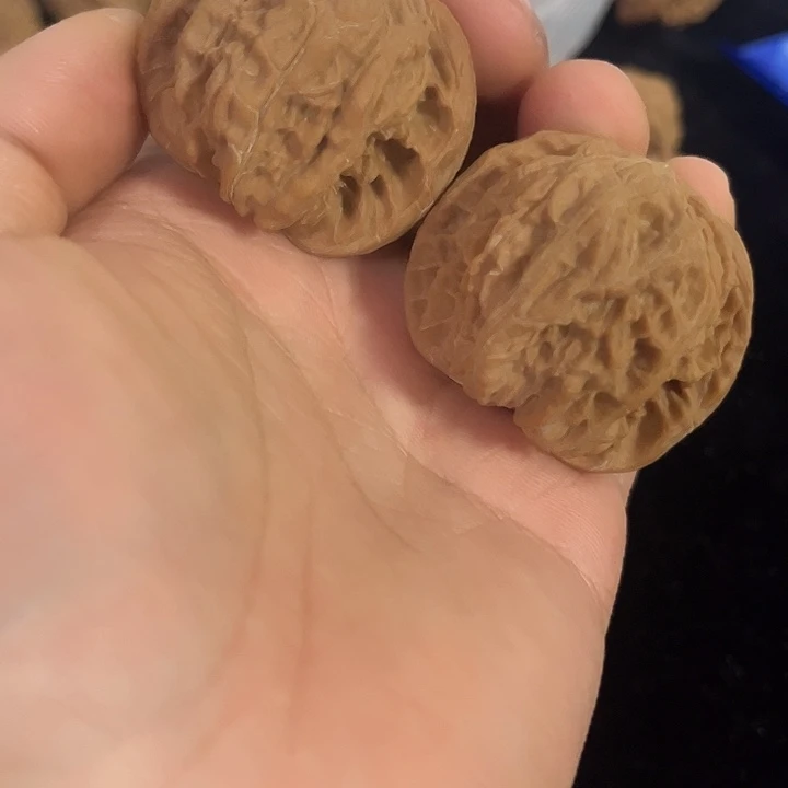 把件文玩核桃42左右磨盘，编号002