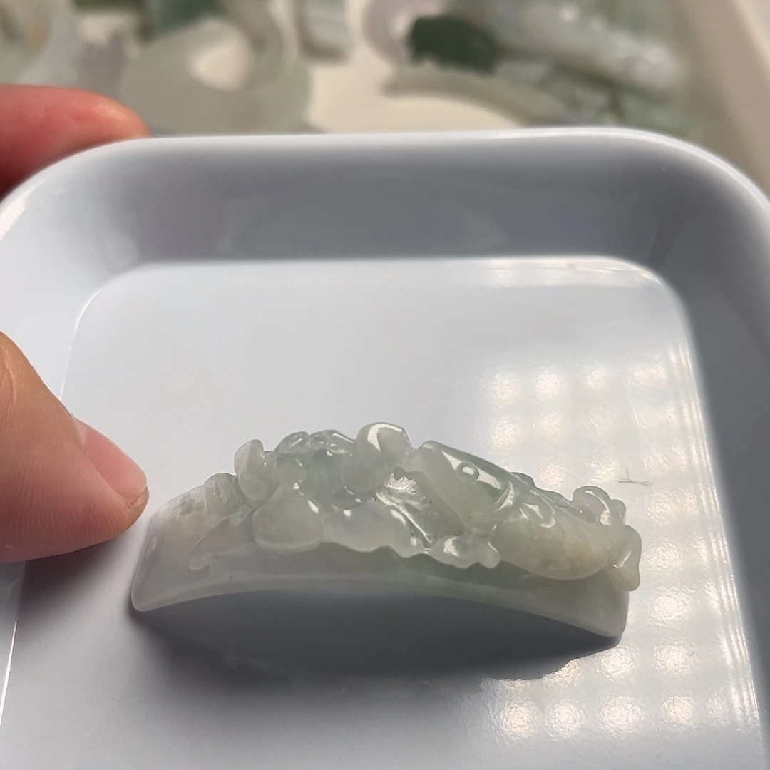 颈饰未镶嵌翡翠天然翡翠