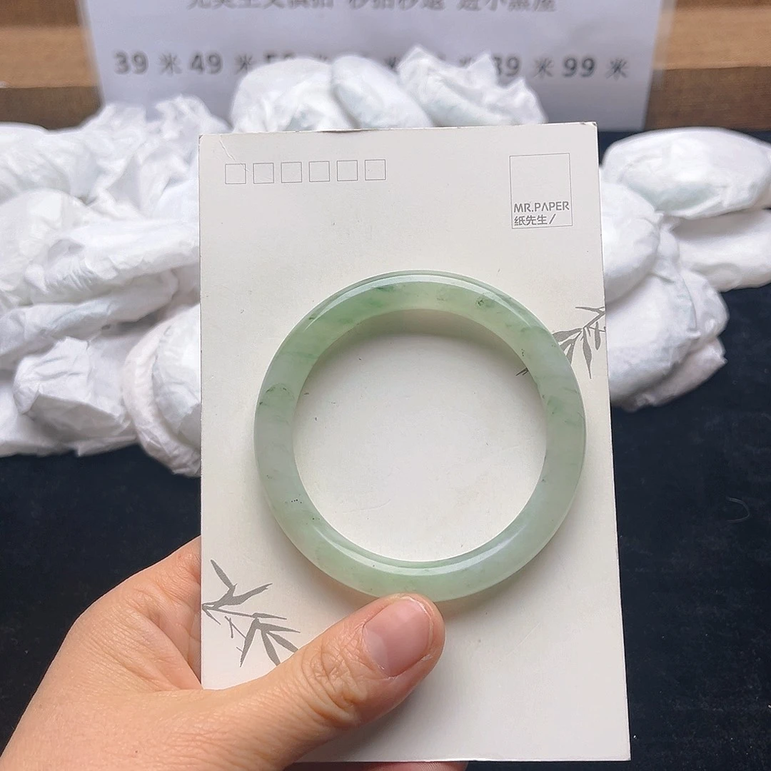 未镶嵌手镯石英质玉46