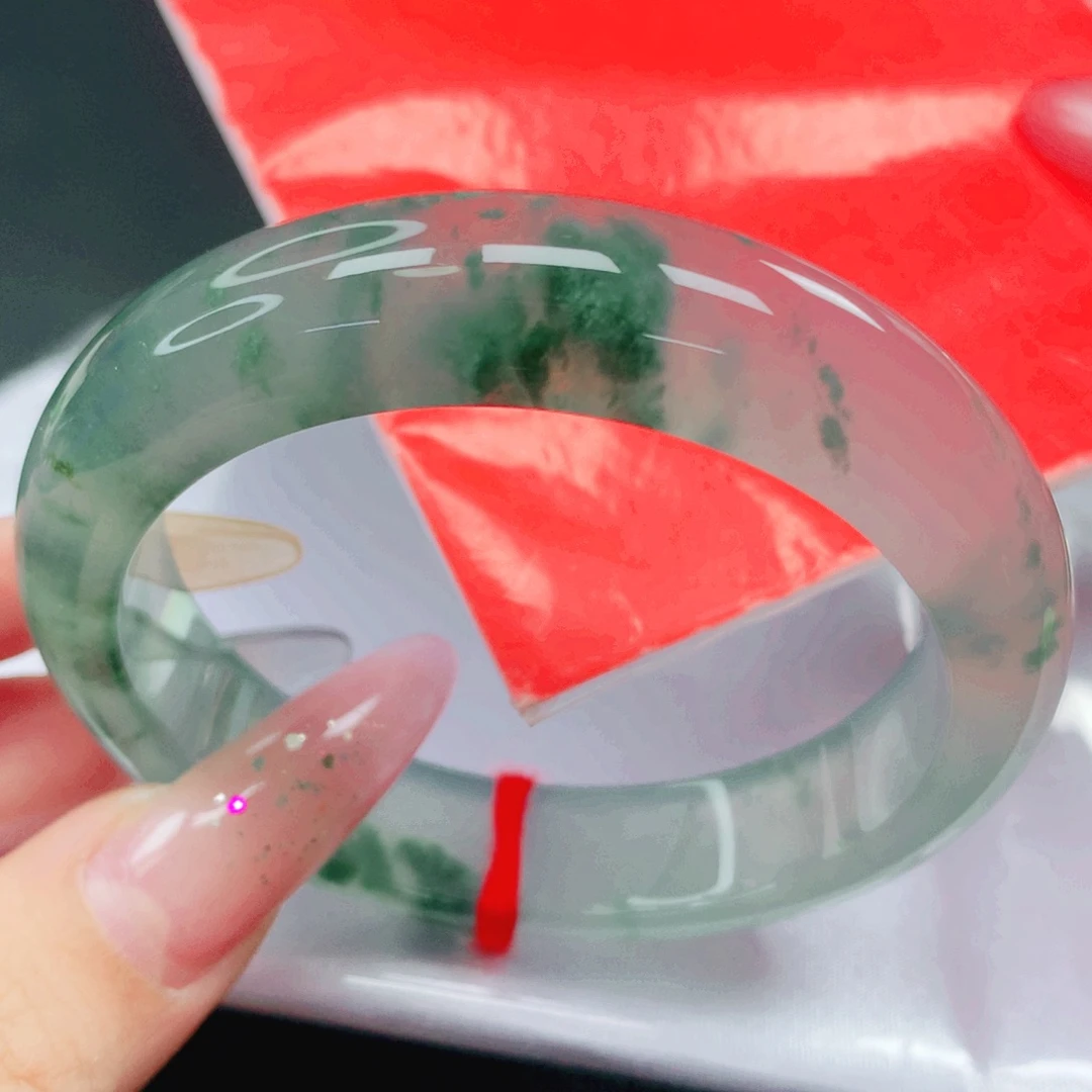 翡翠未镶嵌手镯52