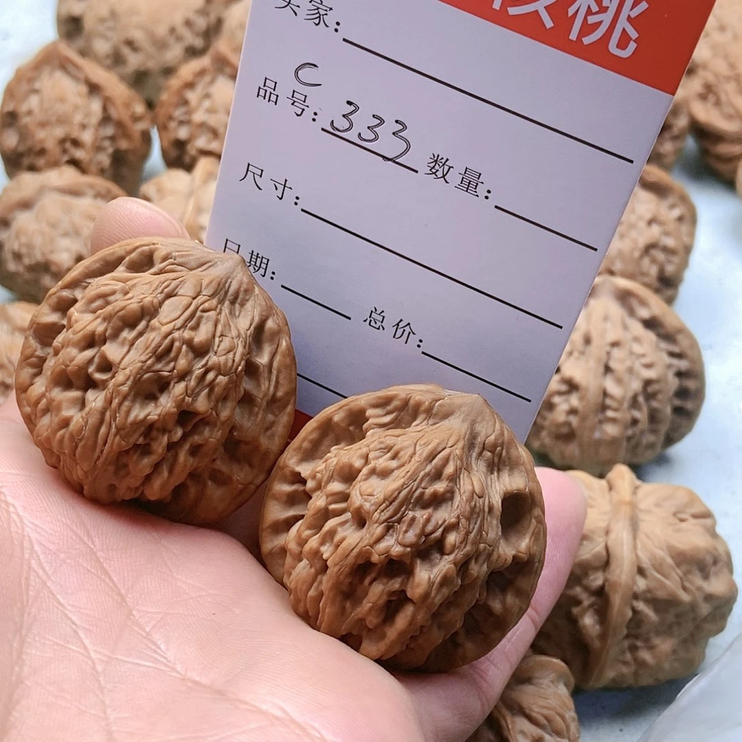 把件桃核333号全品虎头38尺