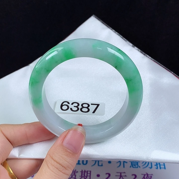 翡翠未镶嵌手镯55圈