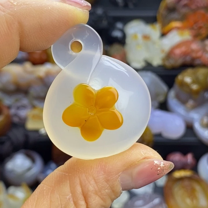 玛瑙/玉髓未镶嵌颈饰