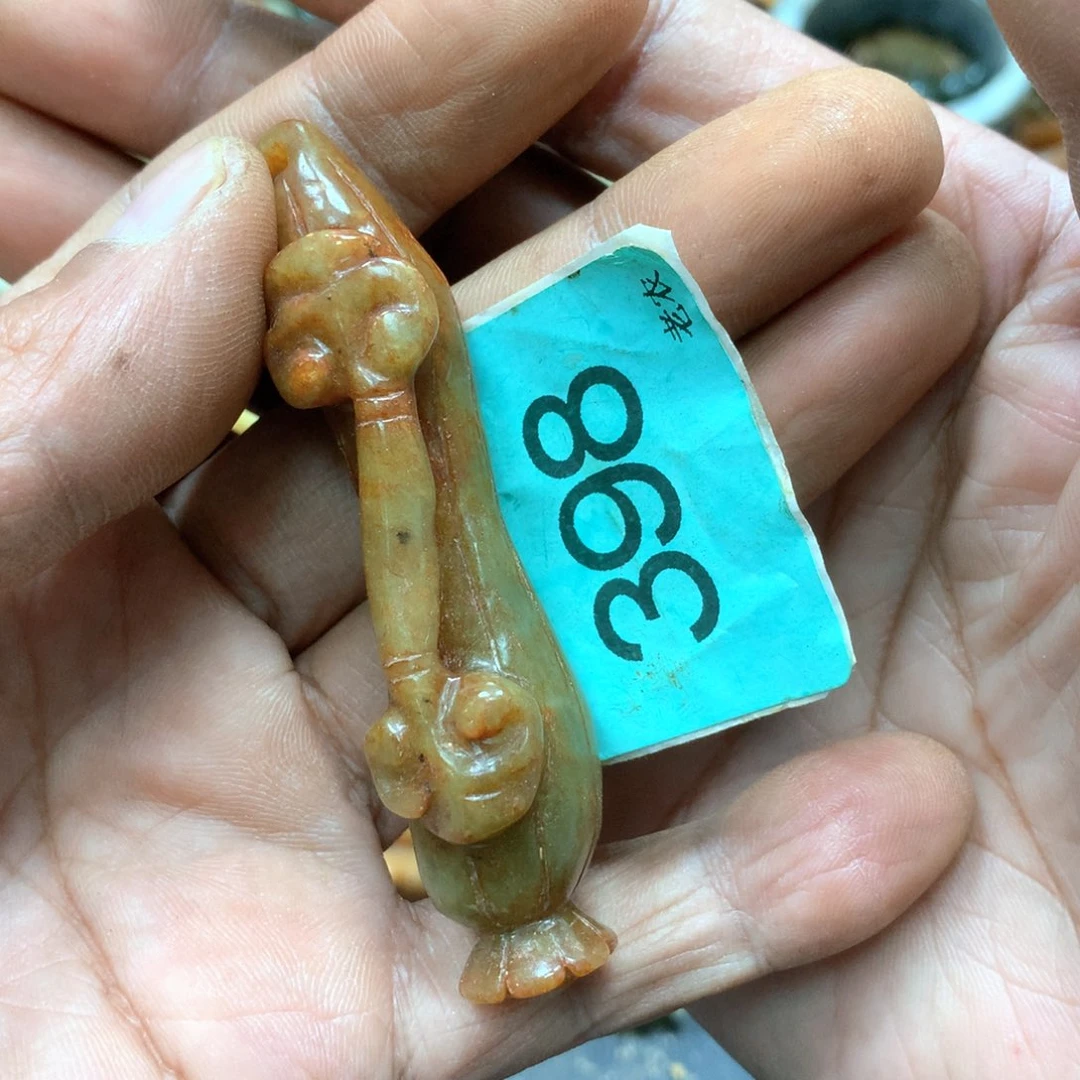 未镶嵌和田玉挂件