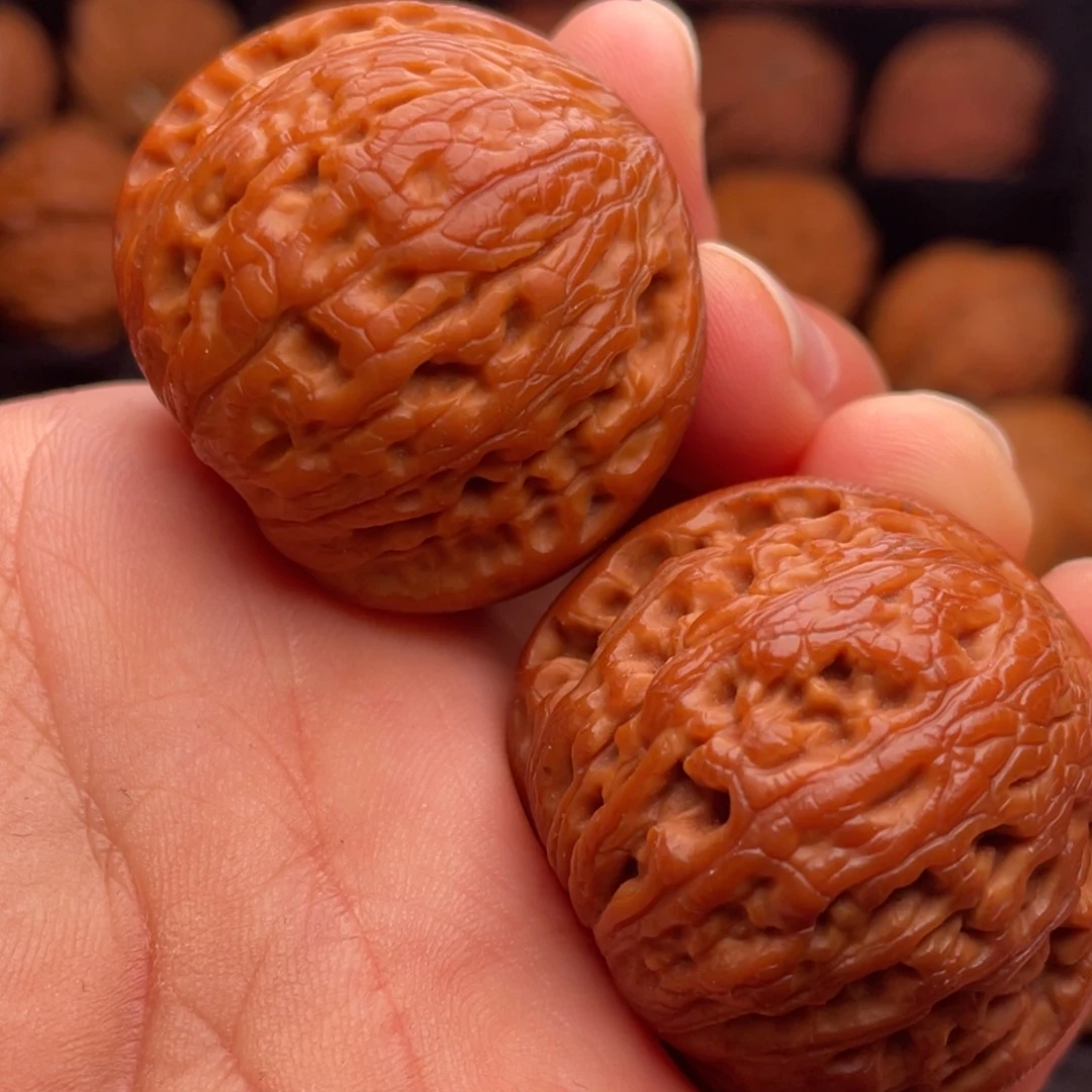 文玩核桃把件秦岭山脉