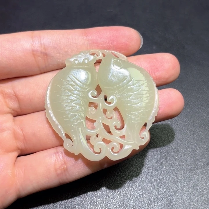 育***5和田玉未镶嵌挂件