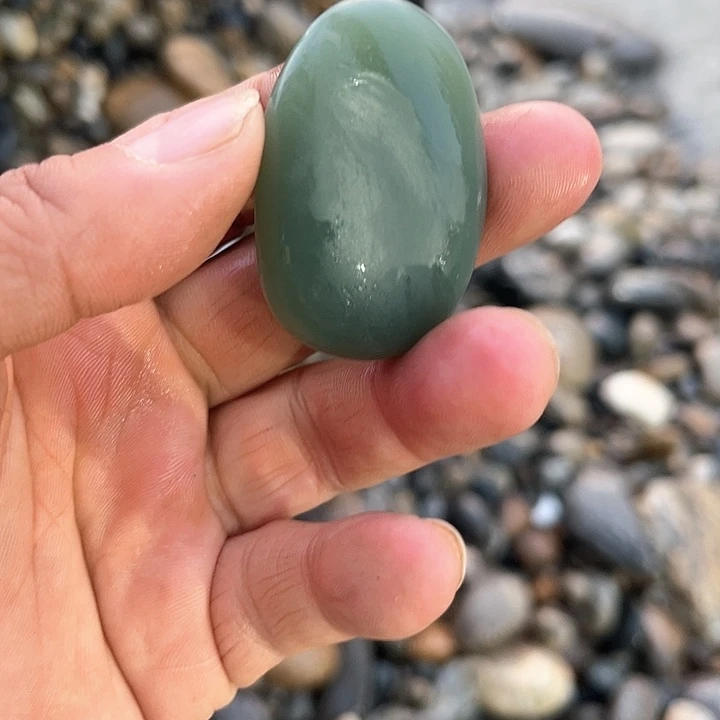 未镶嵌和田玉（糖玉）挂件