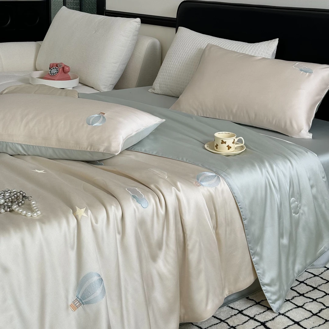 游乐园-轻奢风兰精天丝 刺绣工艺-夏凉被四件套