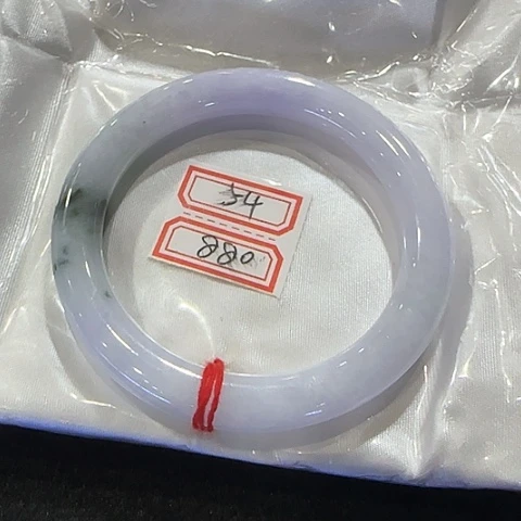 翡翠手镯未镶嵌天然翡翠