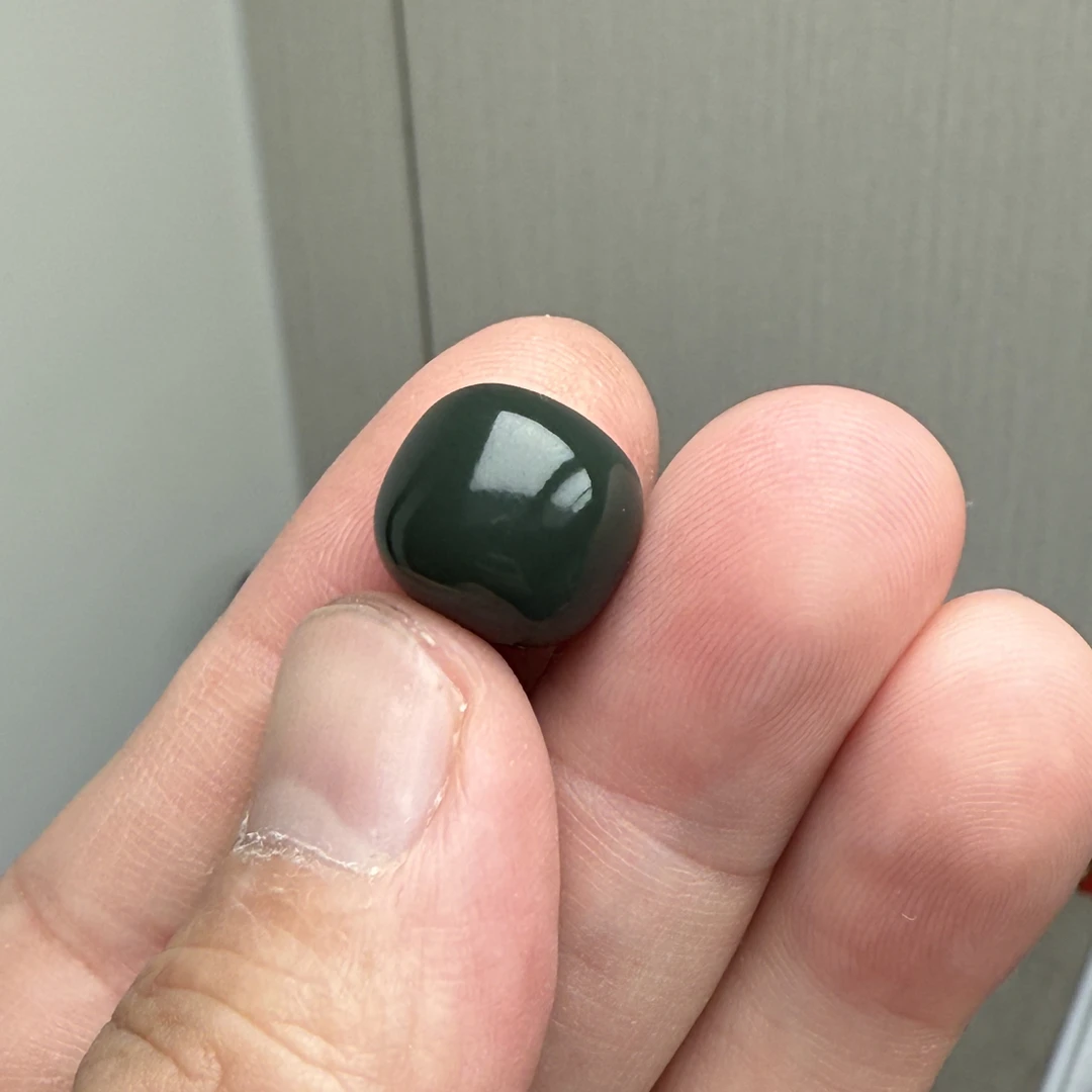 和田玉特细老型鸭蛋青直径14×13mm