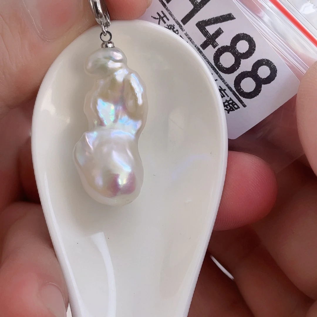 淡水珍珠未镶嵌颈饰菲**牛