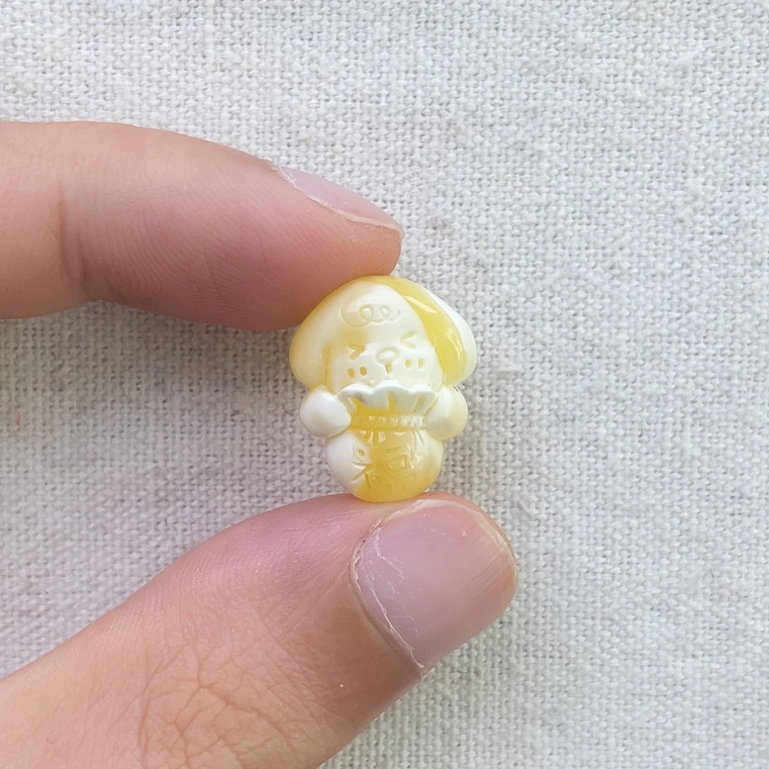 琥珀未镶嵌珠宝奇石瓷白福袋小狗