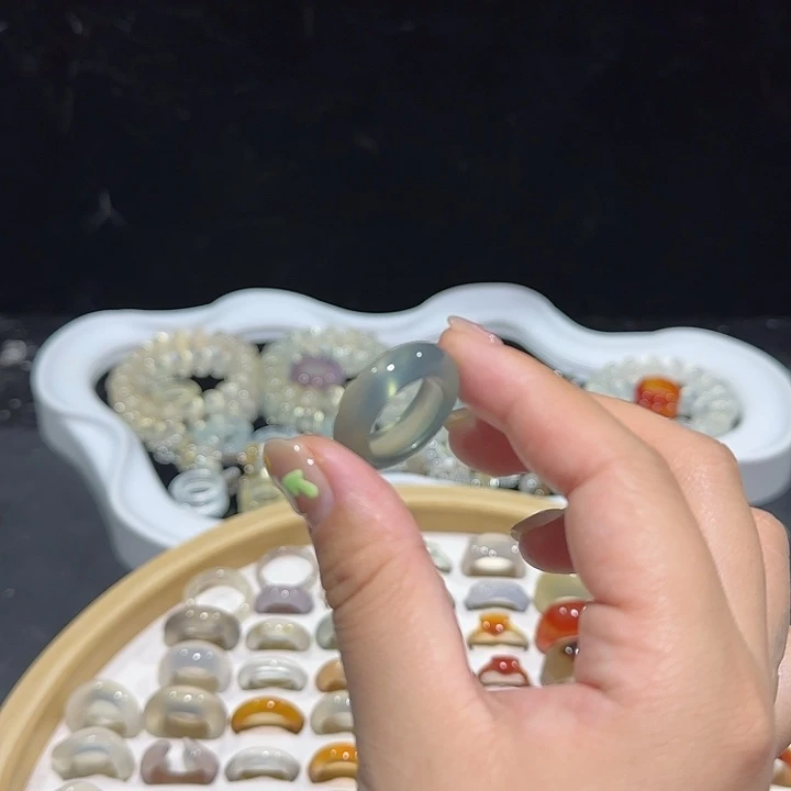 玛瑙/玉髓合金戒指