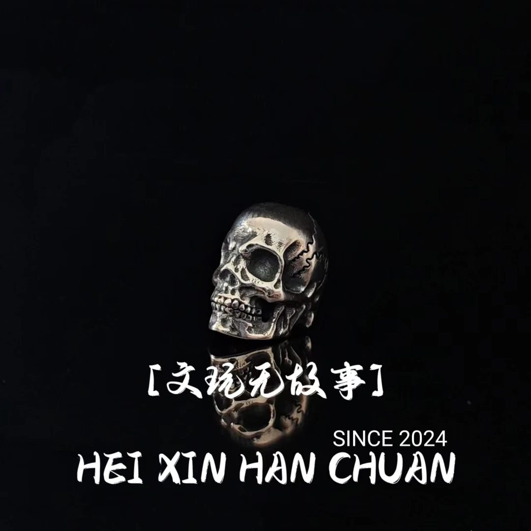 925银银制品 小号骷髅银色一个配饰尺寸8*10*11mm