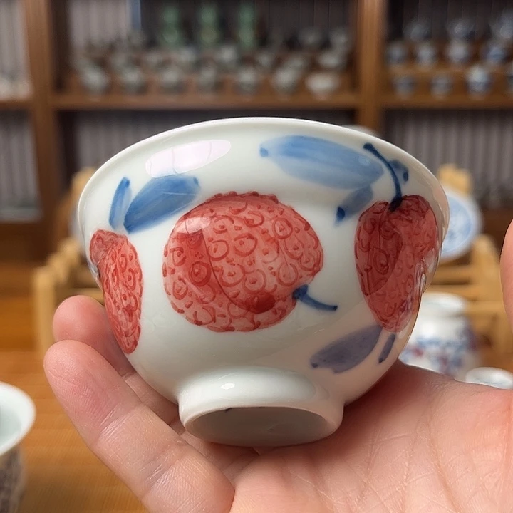 手工制作陶瓷器皿