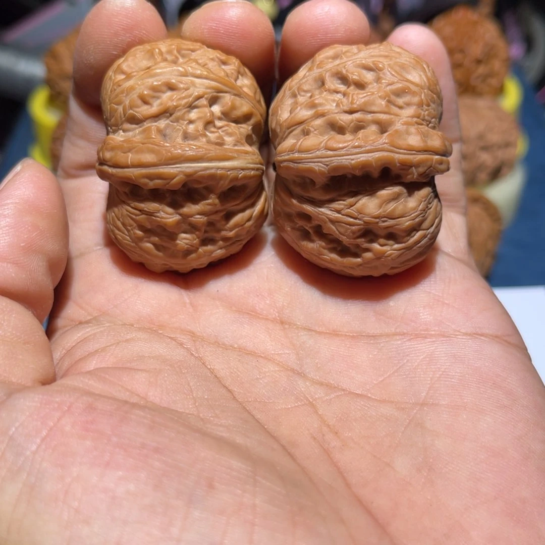 桃核把件光***月45全品元宝
