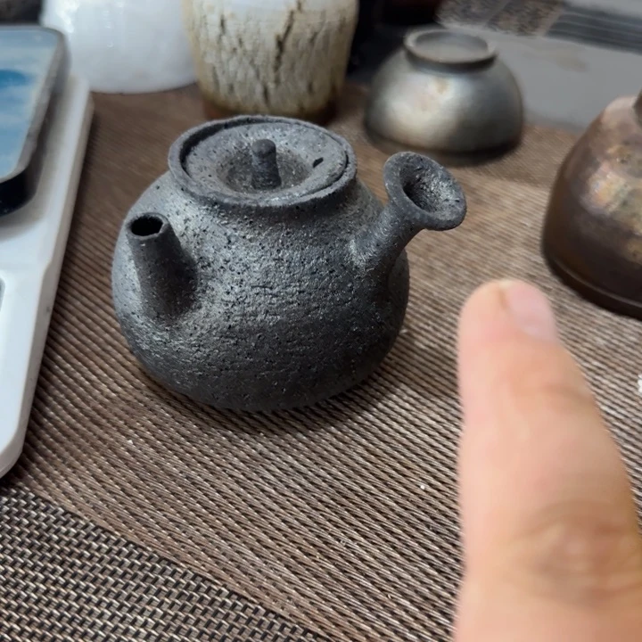 粗砂茶壶夜****下他来了他来了！