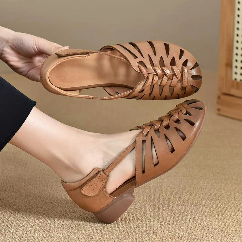 牛皮复古镂空包头罗马凉鞋编织猪皮垫舒适透气时尚百搭2025新款